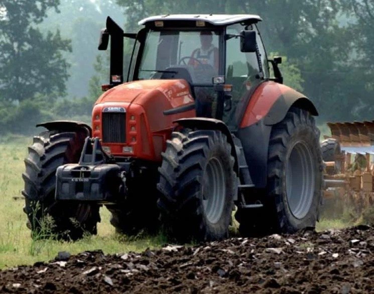 Traktor SAME Diamond 230