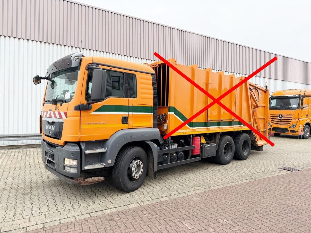 Truck MAN 26.400 6x4 BL SA
