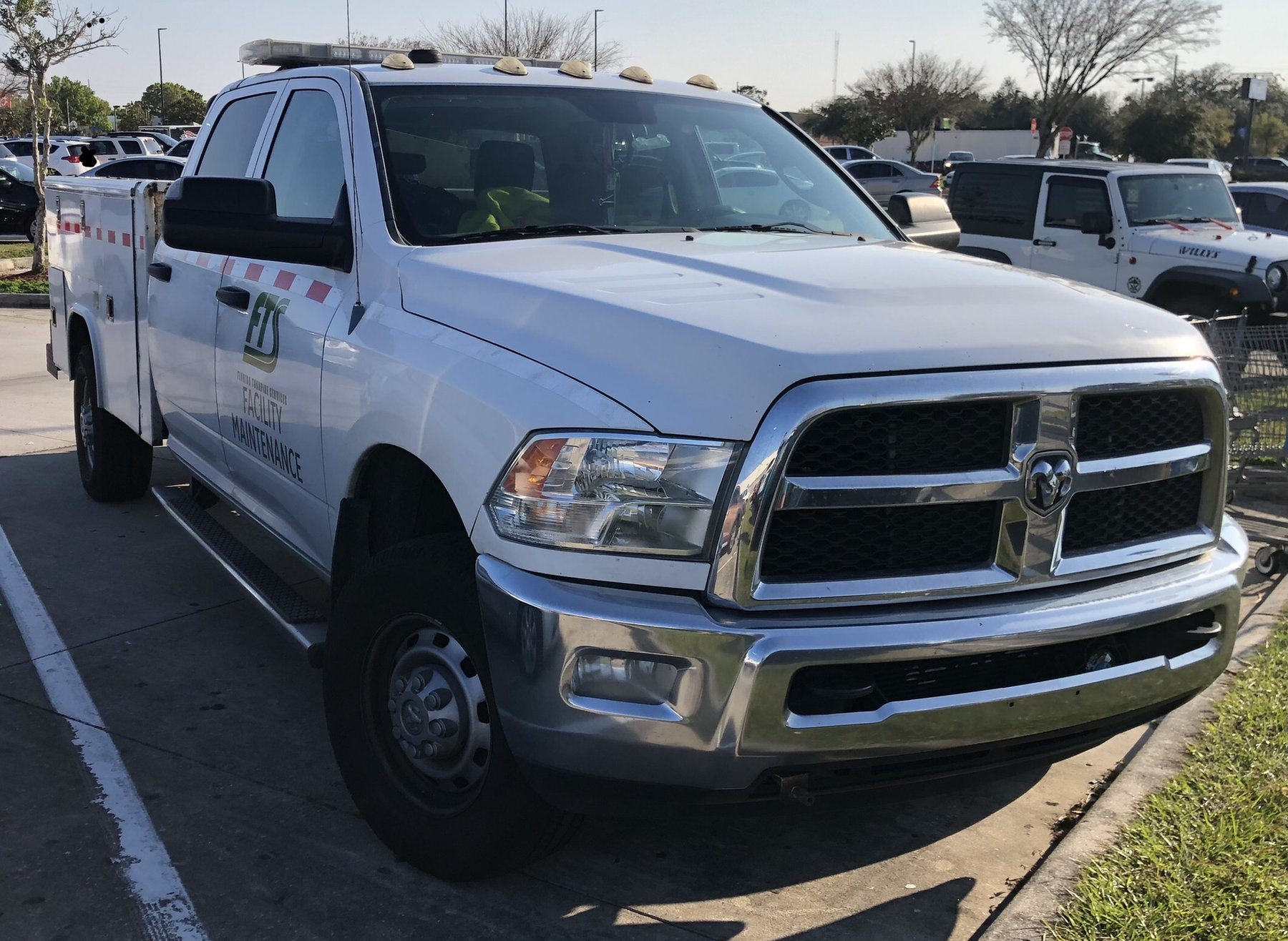 Ram 2500 CREW