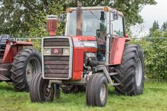 Massey Ferguson MF 2805
