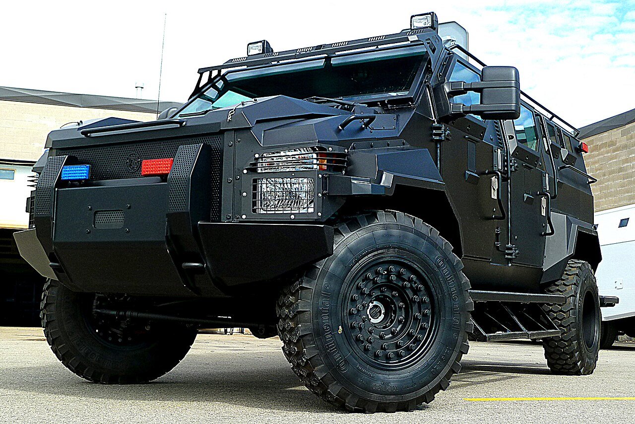 Truck Spartan 32P