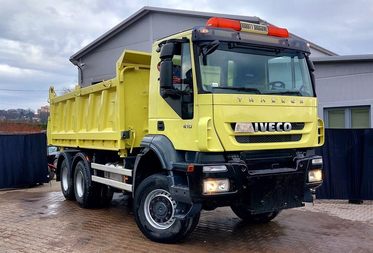 Truck Iveco 40C13/410
