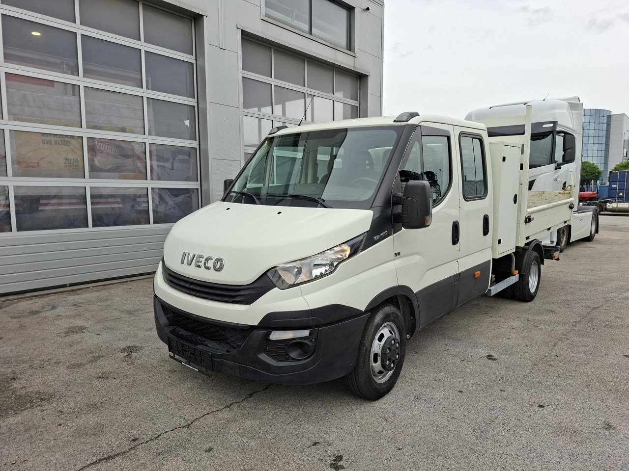 Van Iveco 35C12D EURO 3