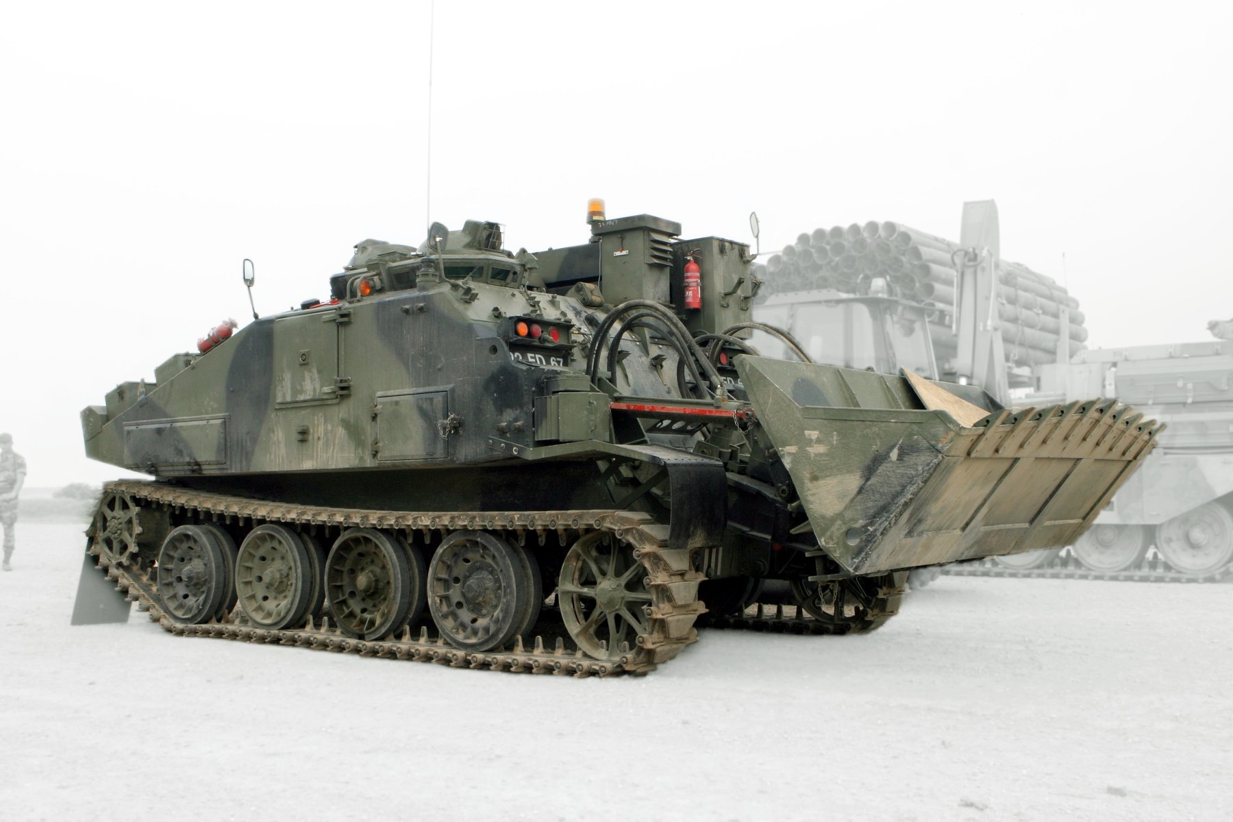 Engineer & recovery vehicles UK military FV180 Combat Engineer Tractor