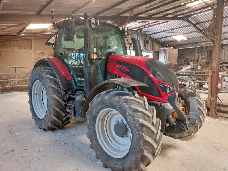 Tractor Waltanna 44-325