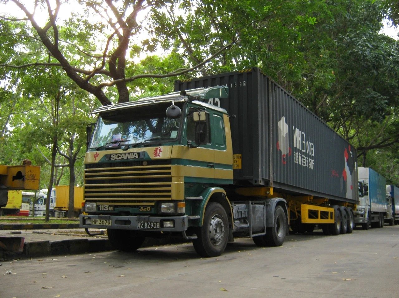 Truck Scania R 113 M