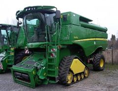 John Deere S 670 i