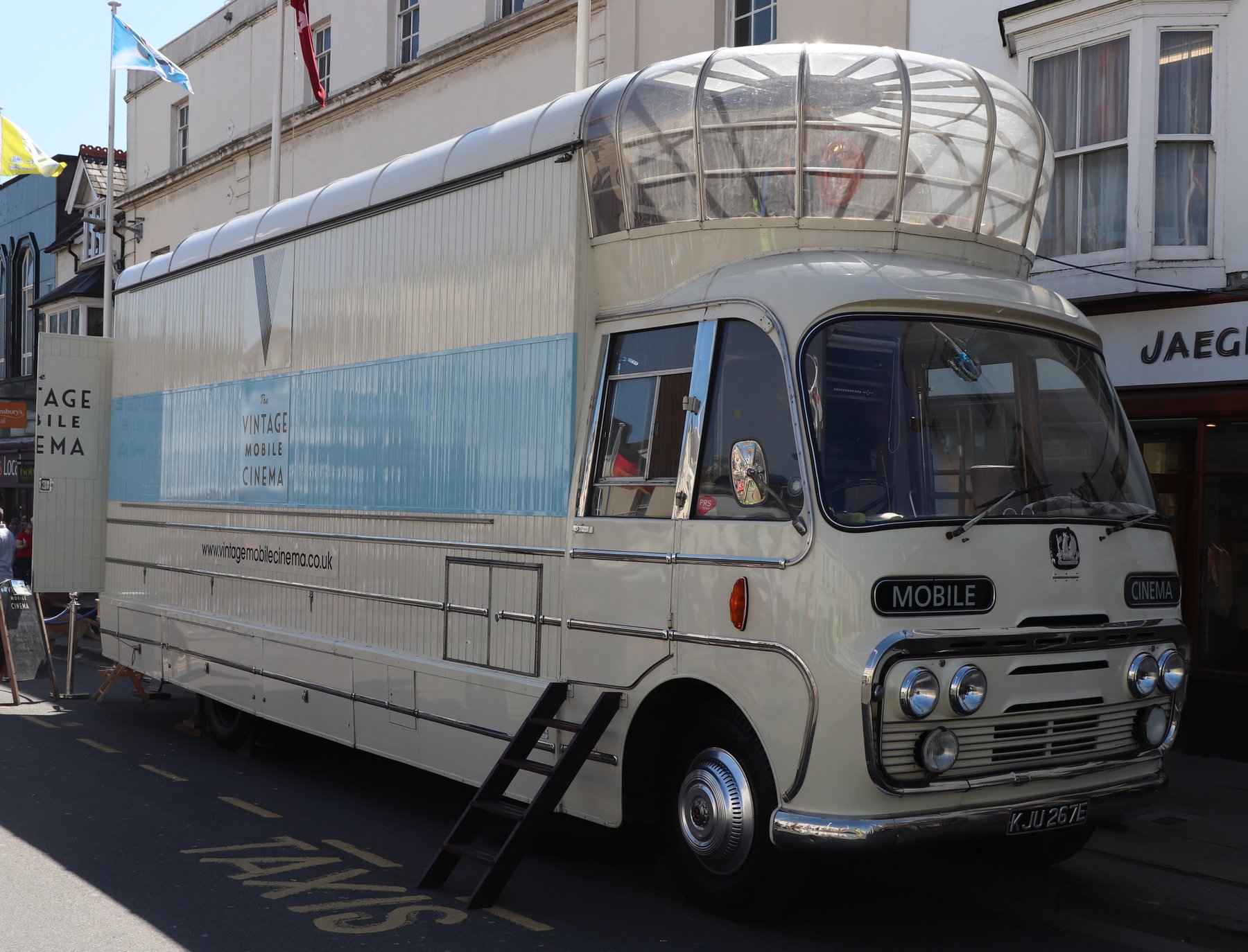 Truck Bedford SB 5