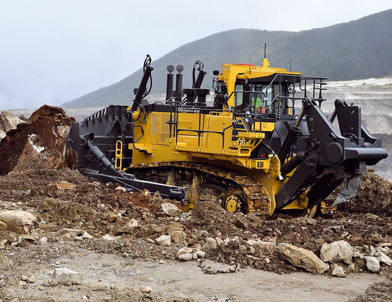Komatsu D375A-3