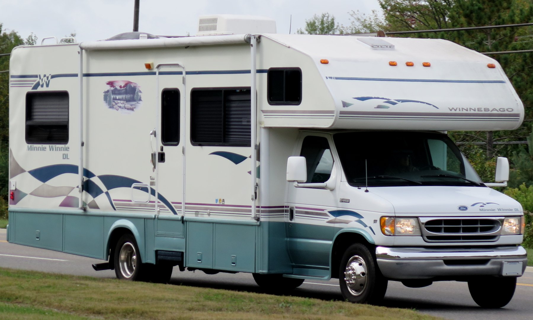 Truck Ford WINNEBAGO WF524RC