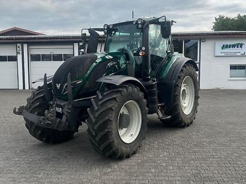 Tractor Valtra T174ES