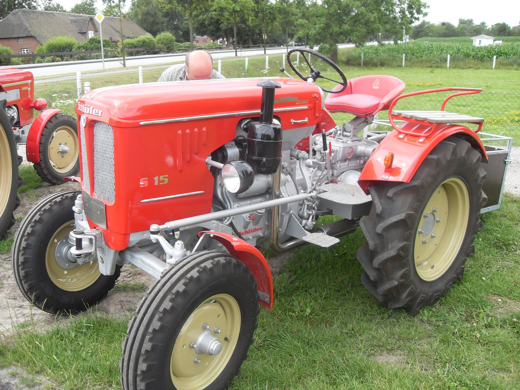 Traktor Schlüter AS 15