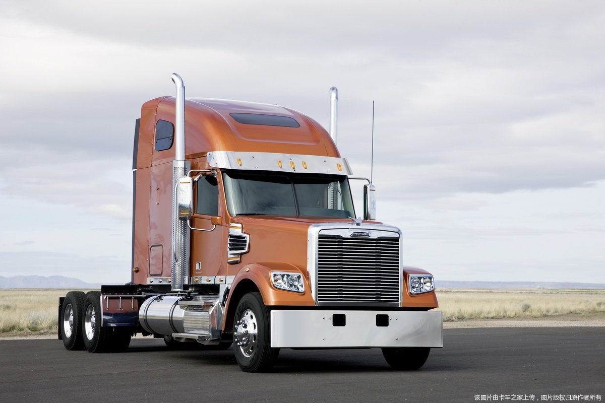 Lastwagen Freightliner S2LG 106