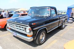 Ford SPORT CUSTOM