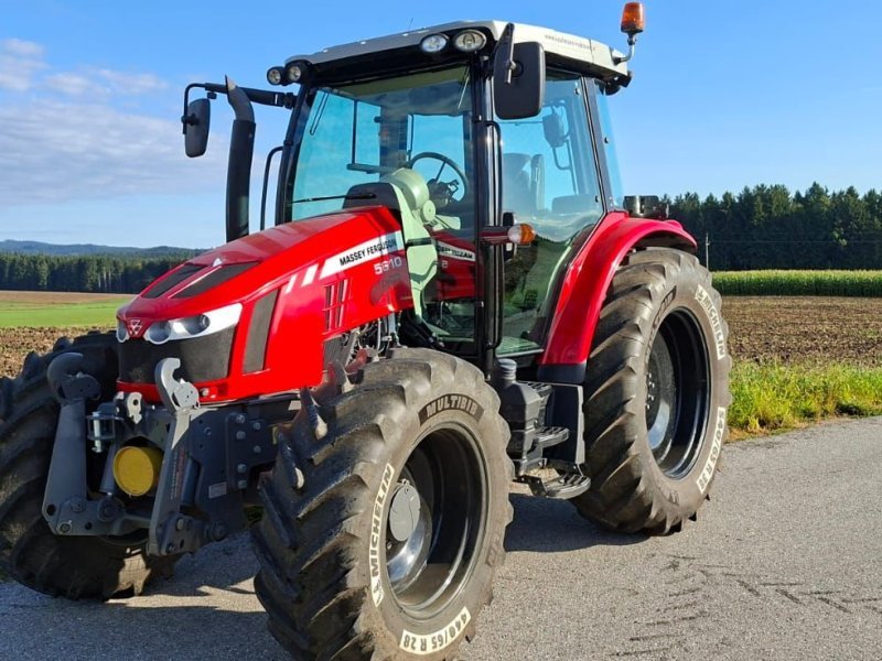 Tractor Massey Ferguson MF 5610