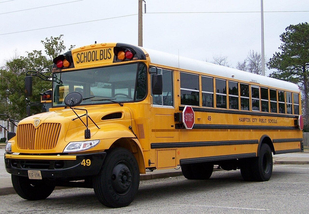 Truck International IC BUS (CE)