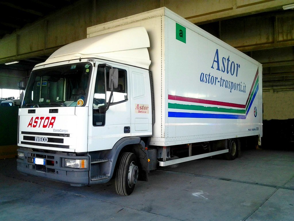 Truck Iveco 120E23-P/482