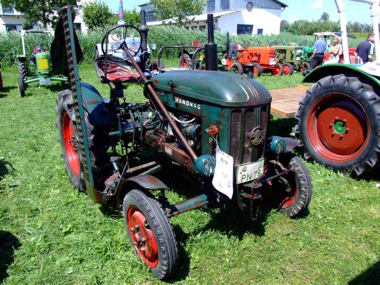 Tractor Hanomag R12KB