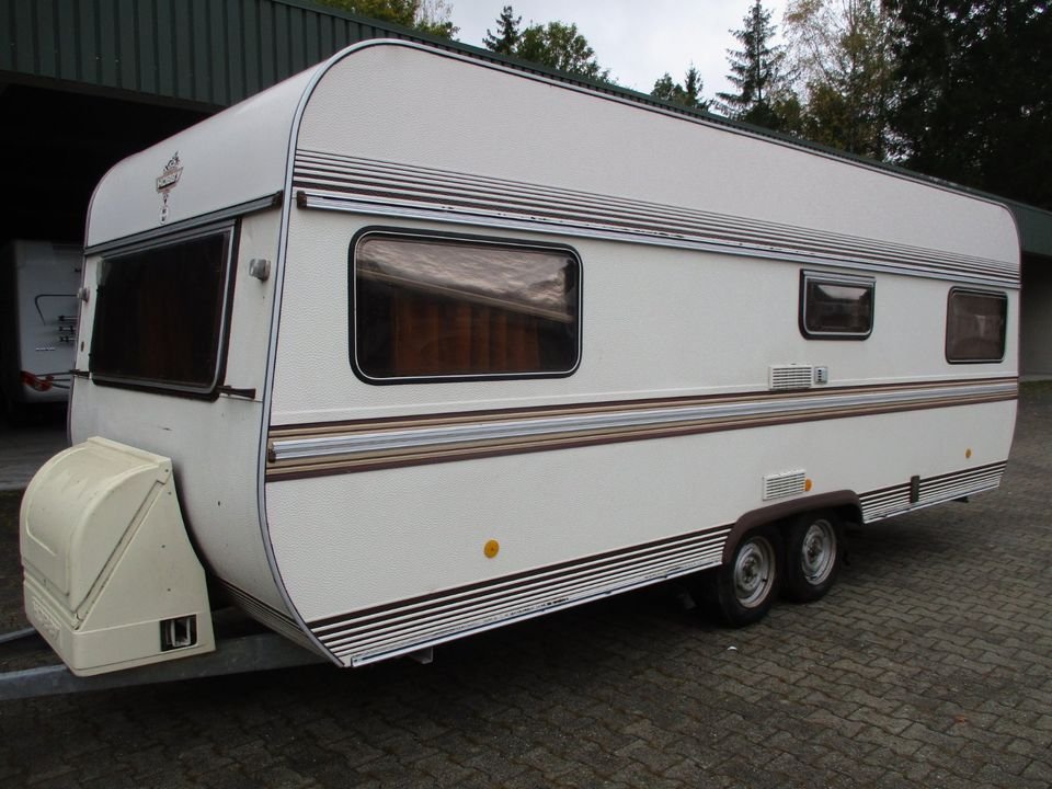 Car trailers up to 3.5 t HOBBY 580 TLM PRESTIGE CLASSIC