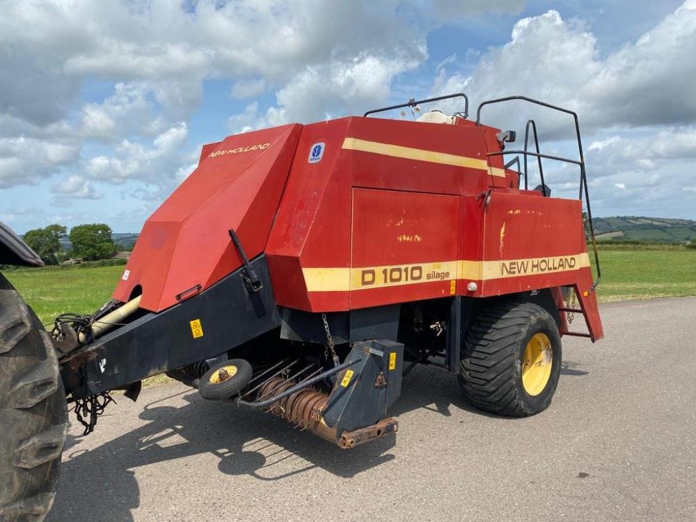 New Holland D1010 S