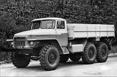 Ural Урал-377