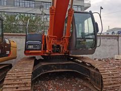 Hitachi ZX270