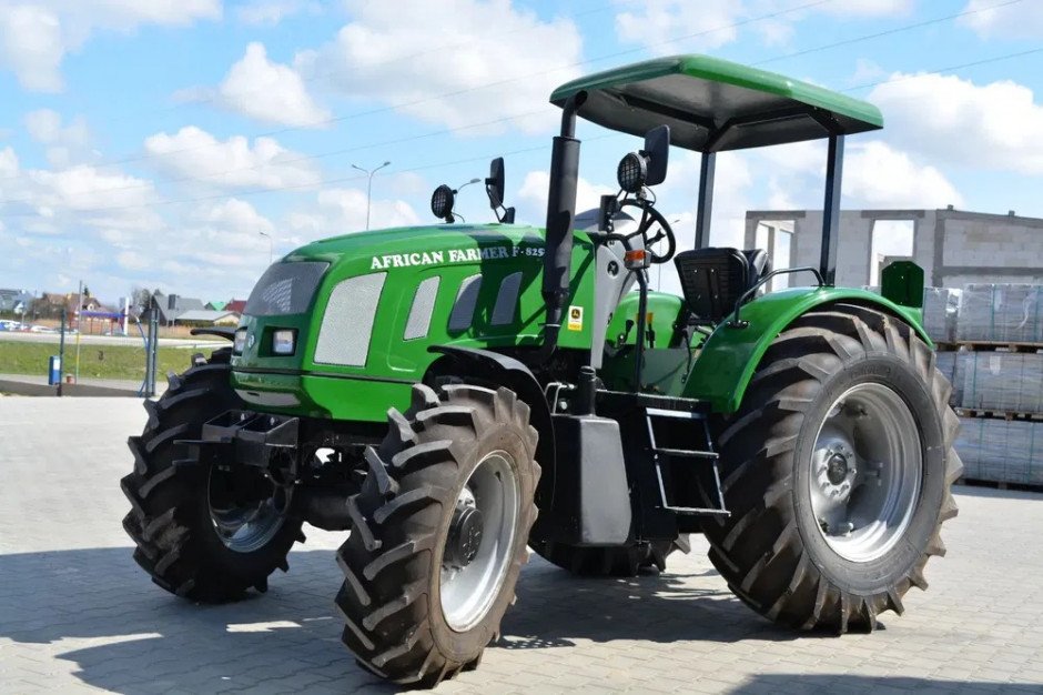 Traktor Farmer F-7258TE
