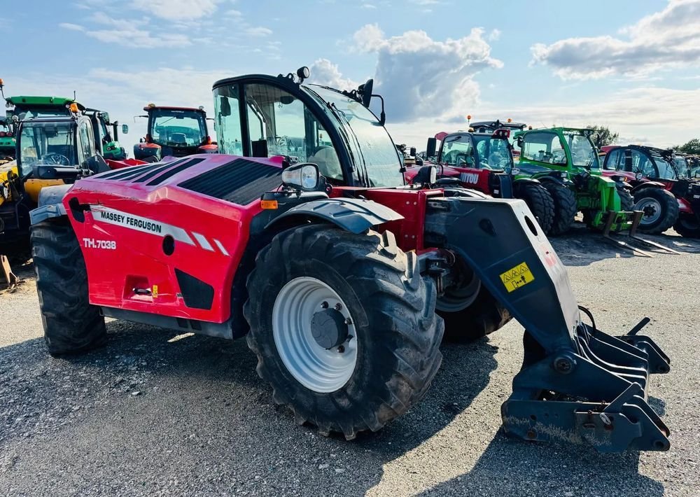 Tractor Massey Ferguson TH70.38