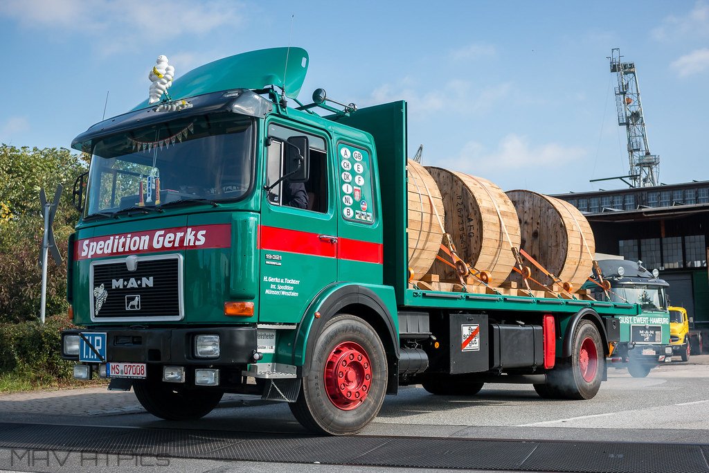 Truck MAN 19321 HTN