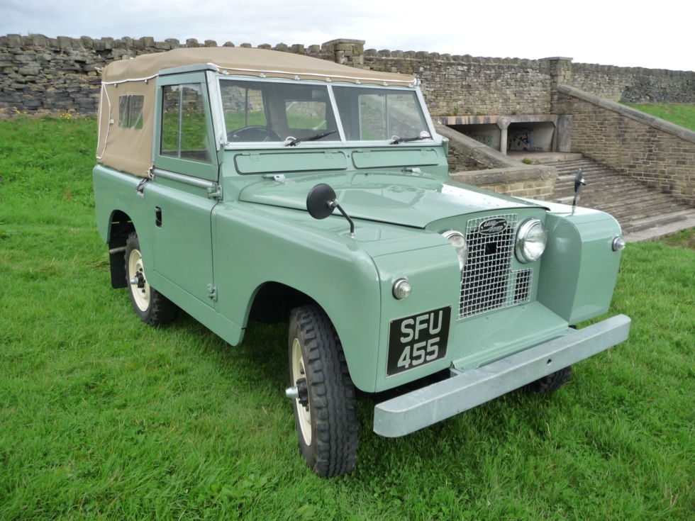 Van Land Rover LBC AG 2 AA