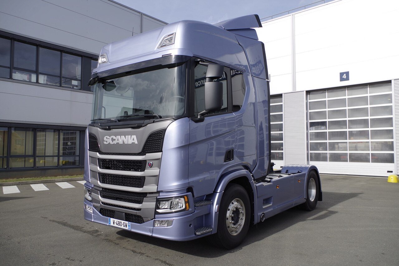 Truck Scania R 520 A4x2LB