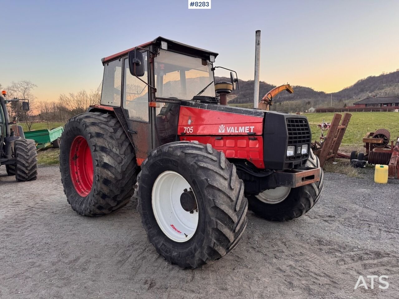 Traktor Volvo Bm Valmet 705-4