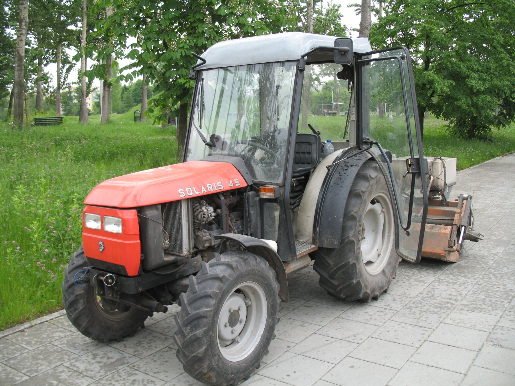 Traktor SAME Solaris