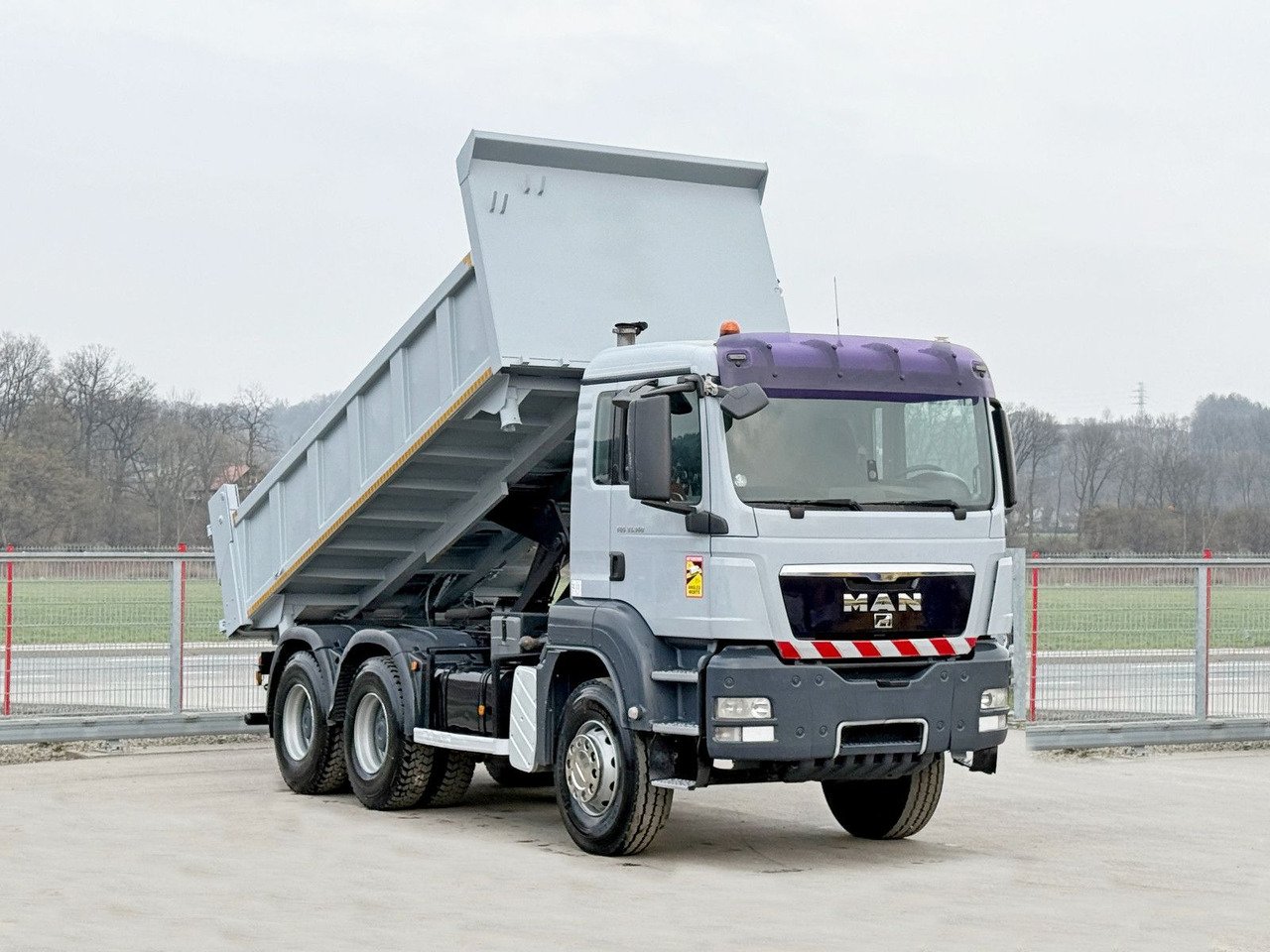 MAN 33.360 6X4 BL