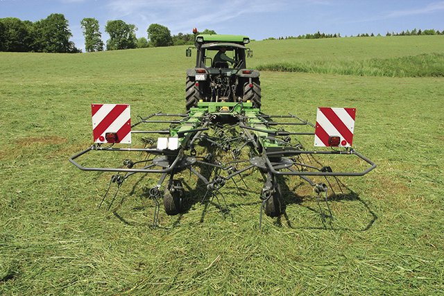 Deutz-Fahr CoM 6822