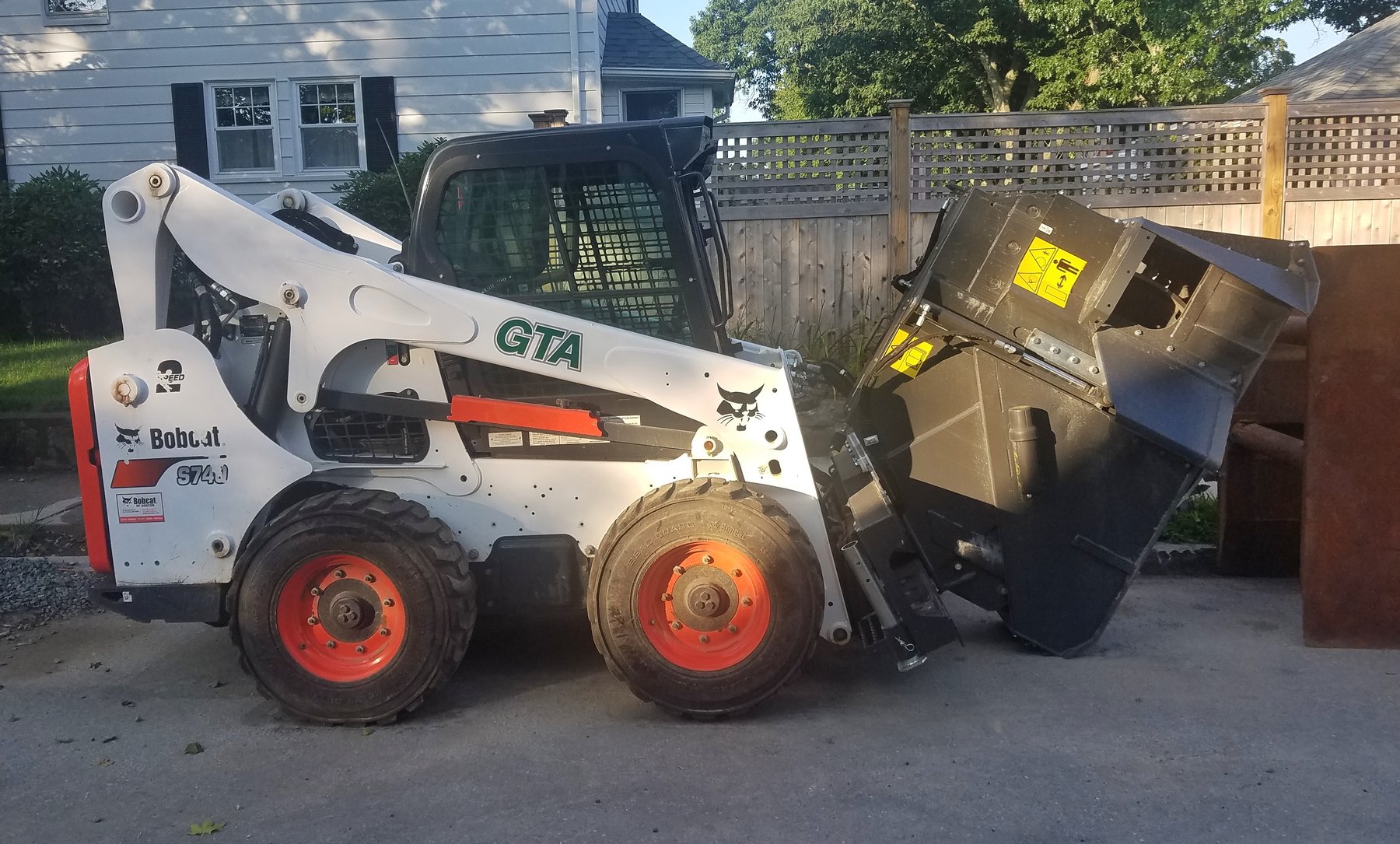 Bobcat S740