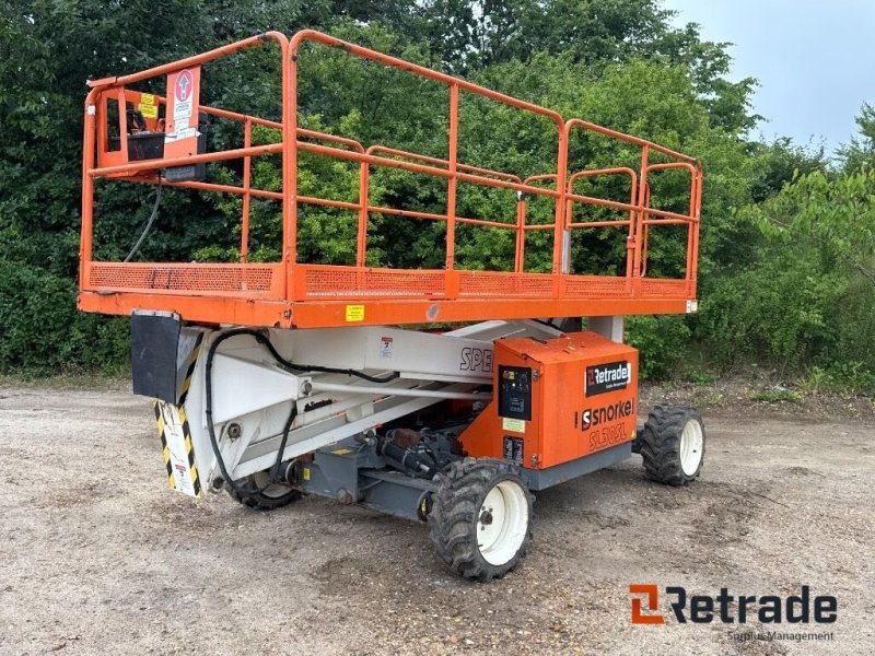 Aerial work platforms Snorkel SR3084SL