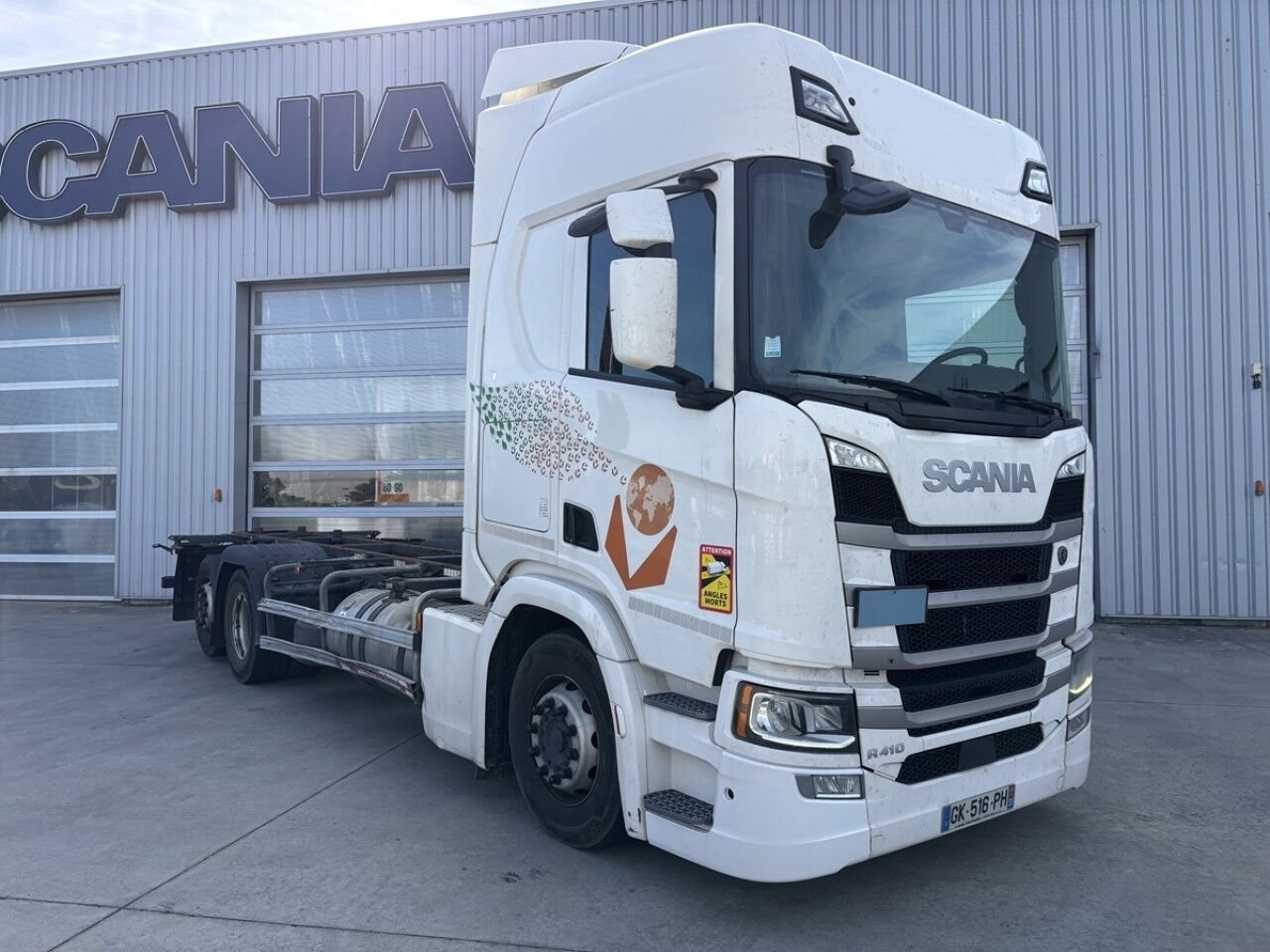 Truck Scania R 410 B6x2LB