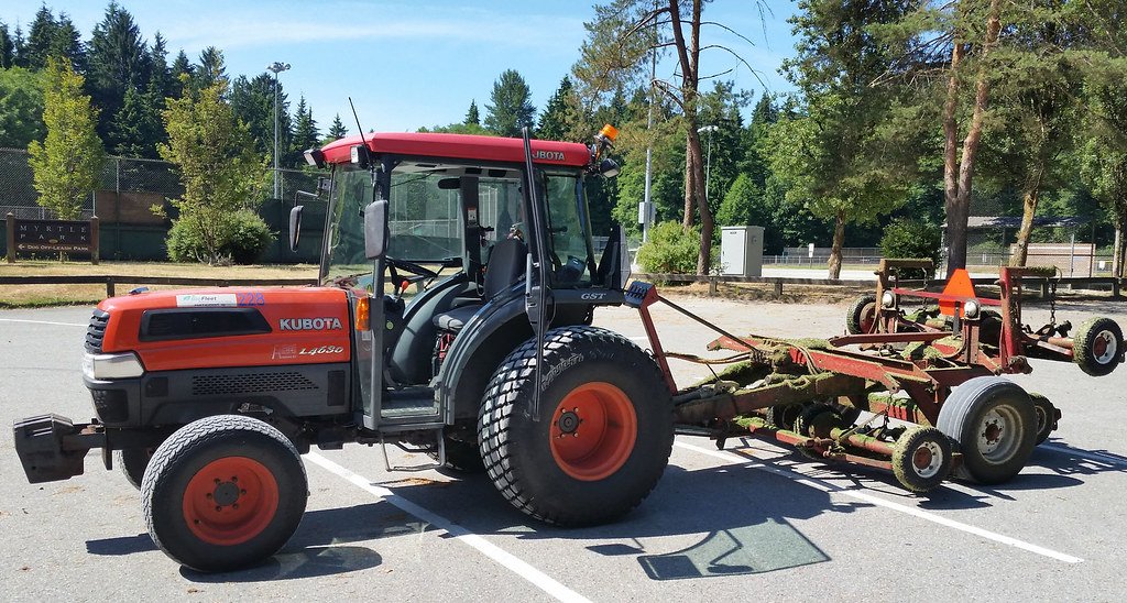 Traktor Kubota L4630GST 4WD