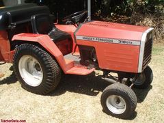 Massey Ferguson 318 GTX