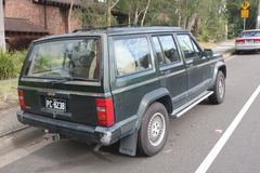 Jeep 5D CHEROKEE WAGON 2.5 CRD-LN87-4X4/265