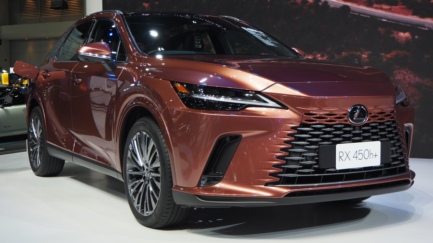 Van Lexus RX450H