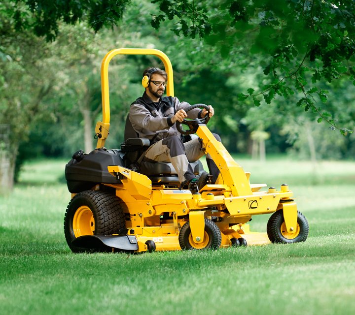 Ride-on mowers Cub Cadet Z1-137 | 53CWEFJA603