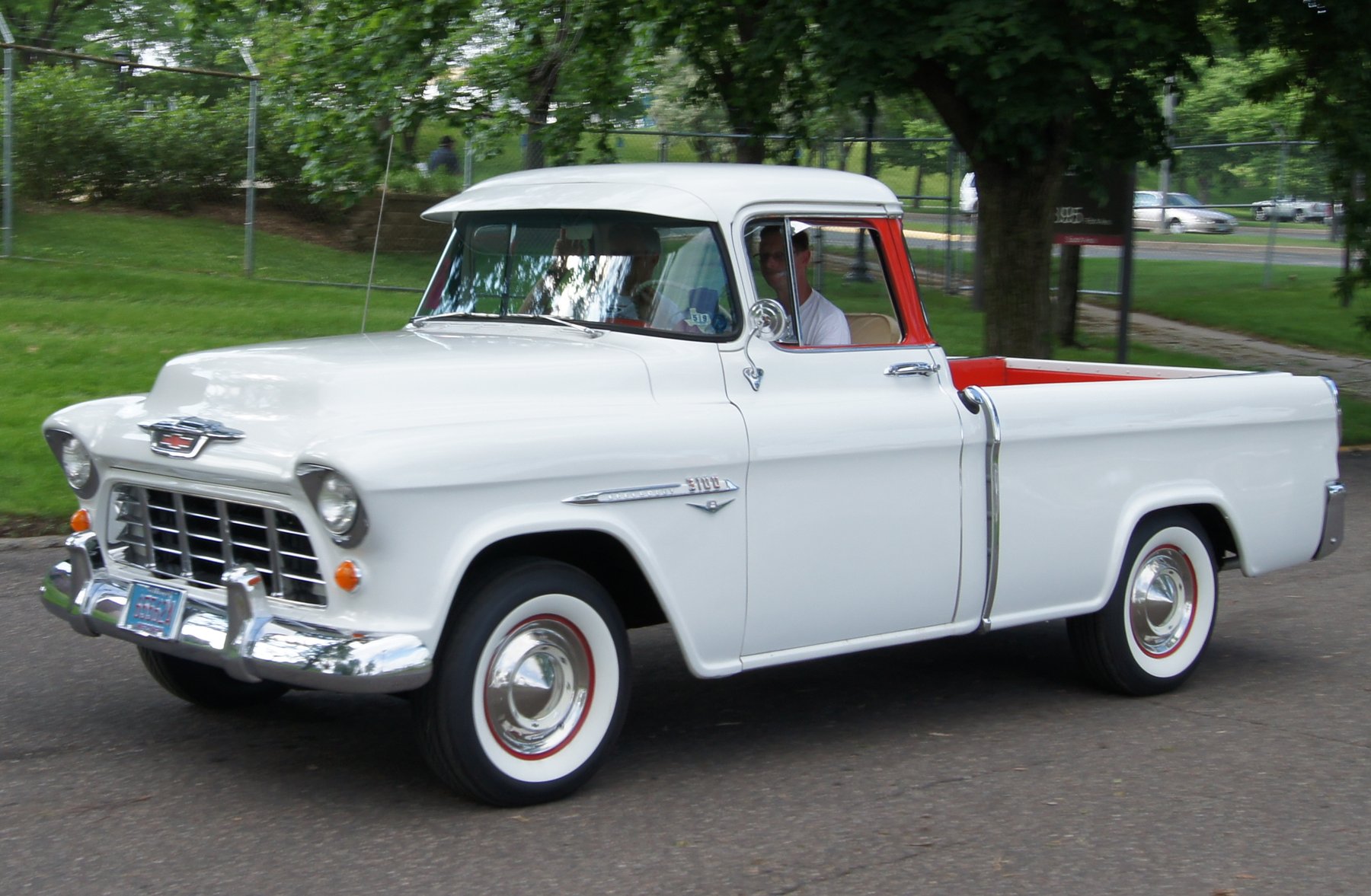 Van Chevrolet CAMEO 3100