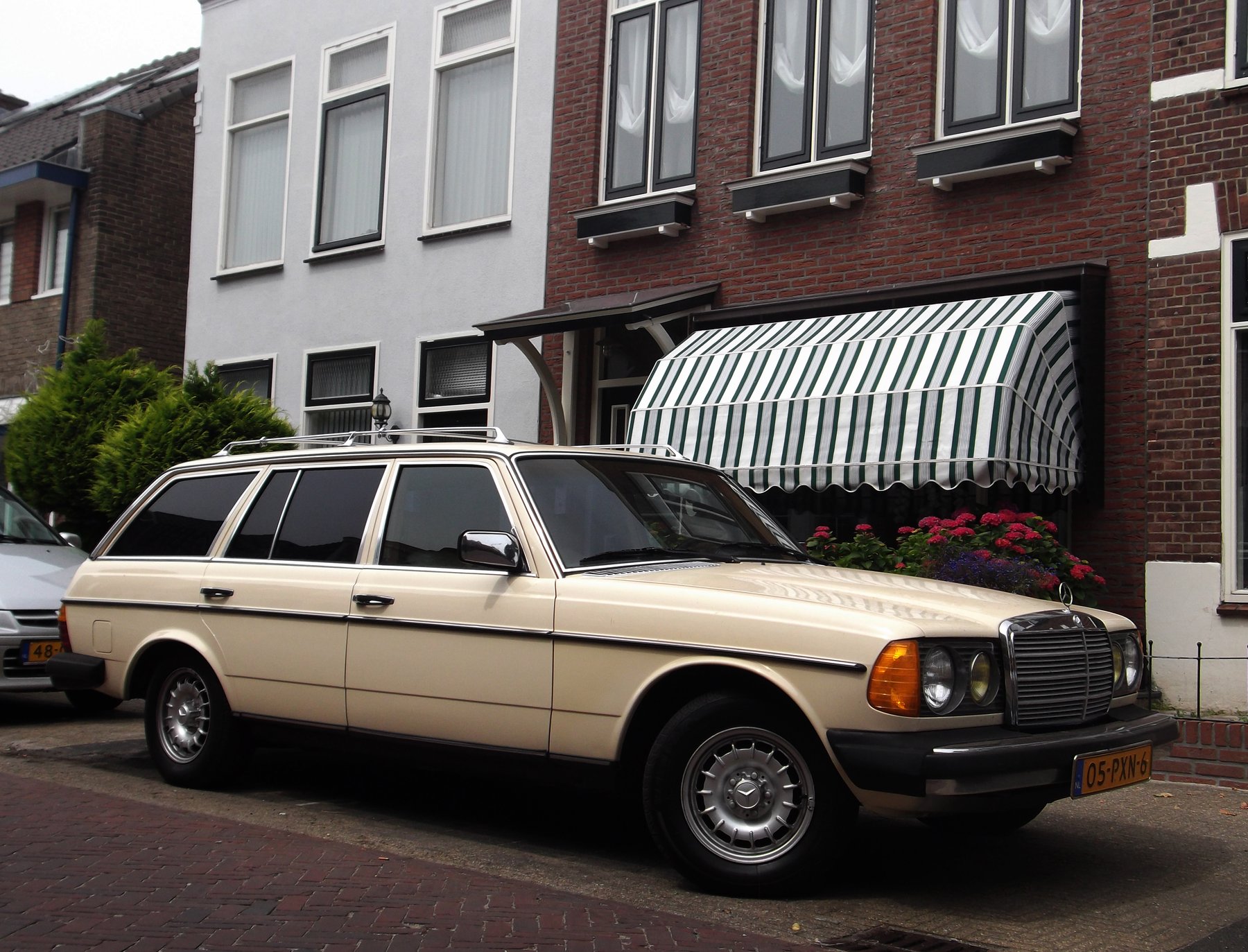 Van Mercedes Benz 300TD