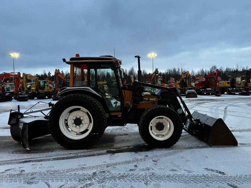 Tractor Valmet 600