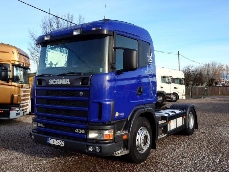 Lastwagen Scania R114
