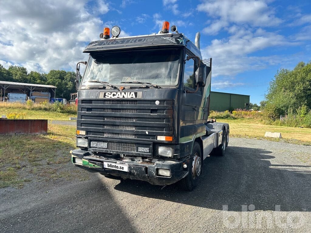 Truck Scania R143HL-6X2/460+132