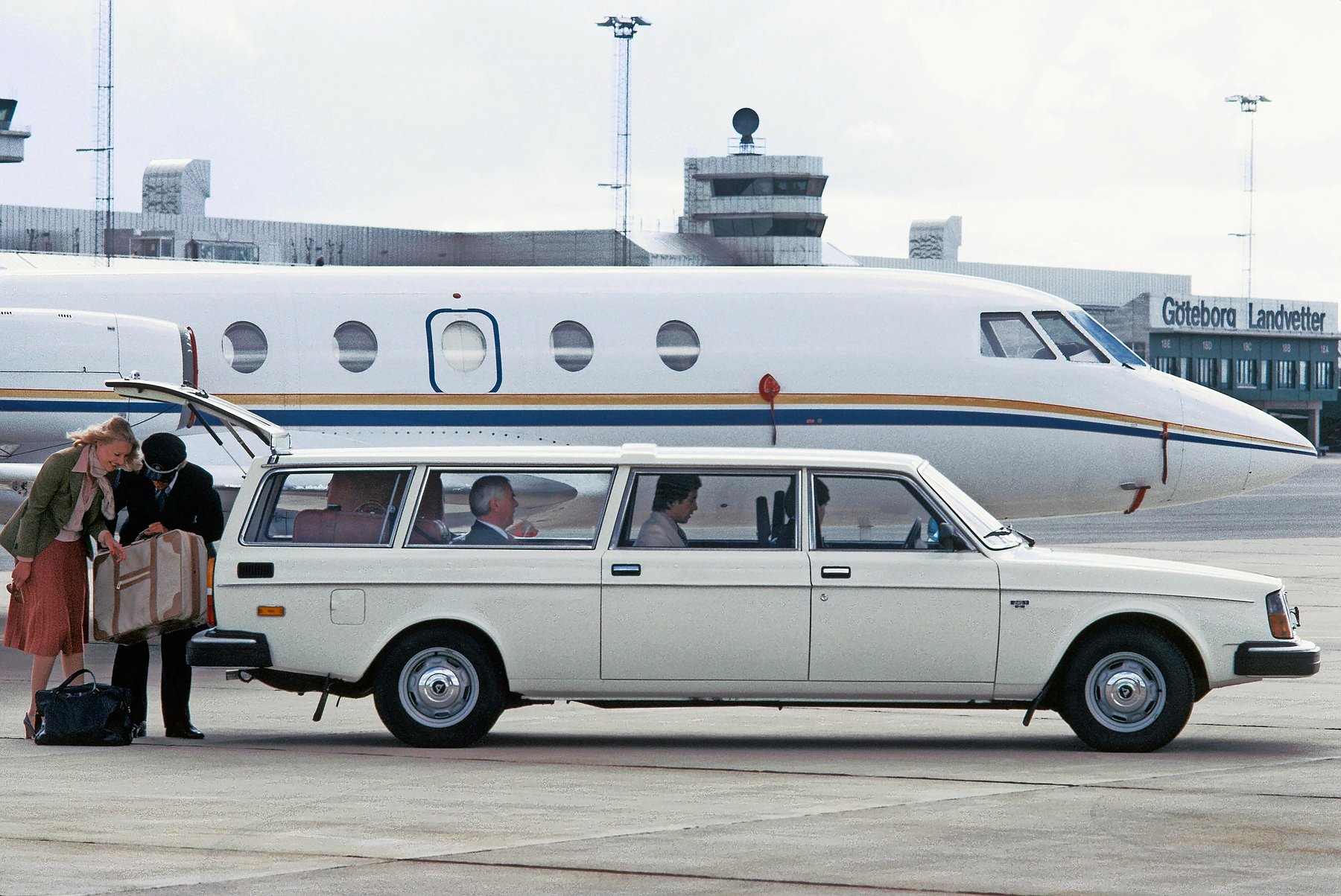 Van Volvo 245L VAN OVERDRIVE D 6