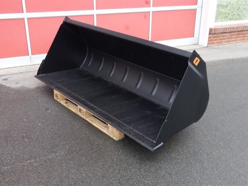 Buckets Quicke / Ålö GM Bucket 215 SMS